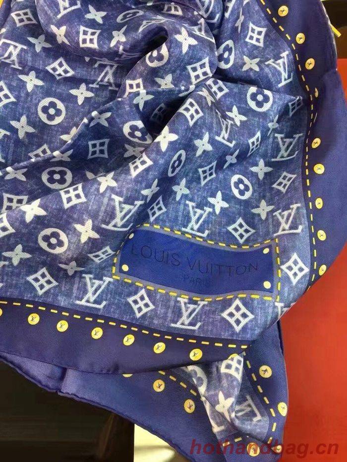 Louis Vuitton Scarf LVS00136